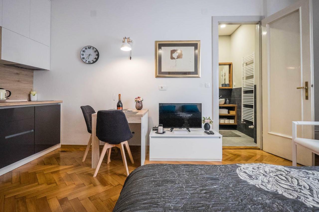 Caelestis Luxury Apartment